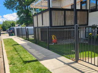 QueFence - Residential Black Aluminum Fence