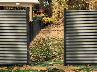 QueFence - Residential Two-Tone Composite Fence