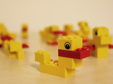 PLAY IN COMPANY USA A METODOLOGIA LEGO® SERIOUS PLAY® PELA PRIMEIRA VEZ NO BRASIL EM PROCESSO DE SEL