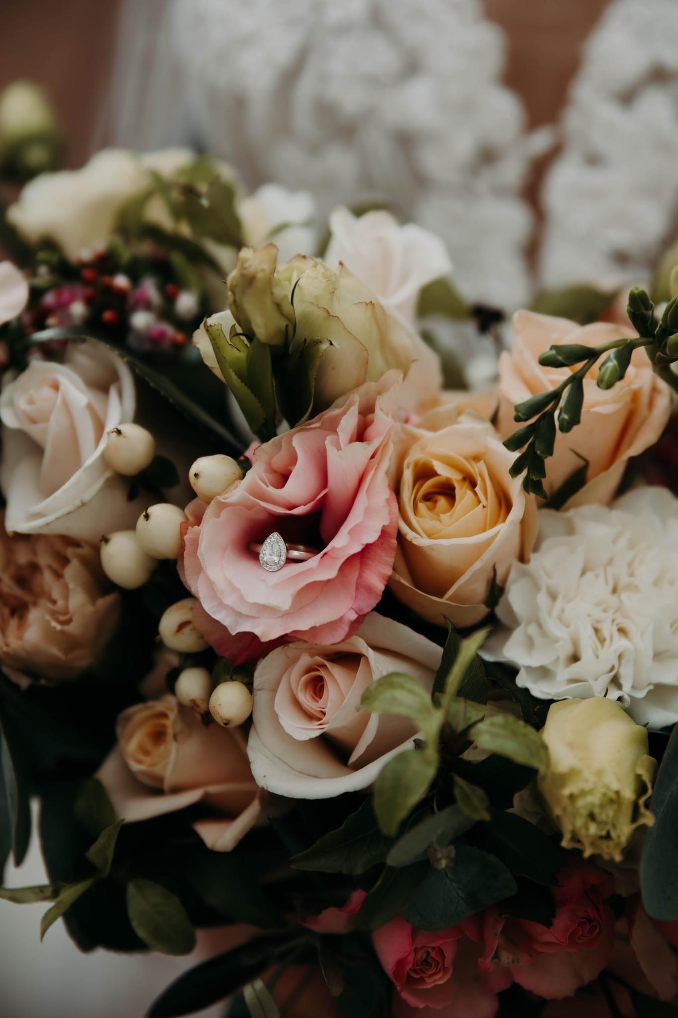 Raw Blooms — photo 12 of 18