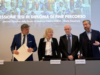 Discussione delle Tesi di Diploma alla Scuola Superiore Post-Universitaria di Medicina Estetica SMIEM - Alberto Massirone - Sessione Invernale 2025