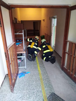 A5B01FBB-EC05-42A2-BC9A-16F731CC224A