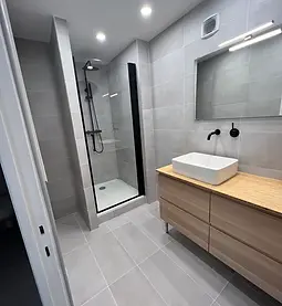 Pose de carrelage salle de bain quartier Vauban à Marseille