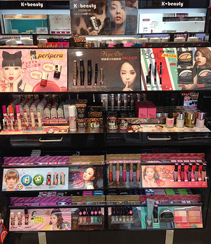 日本化妝品區