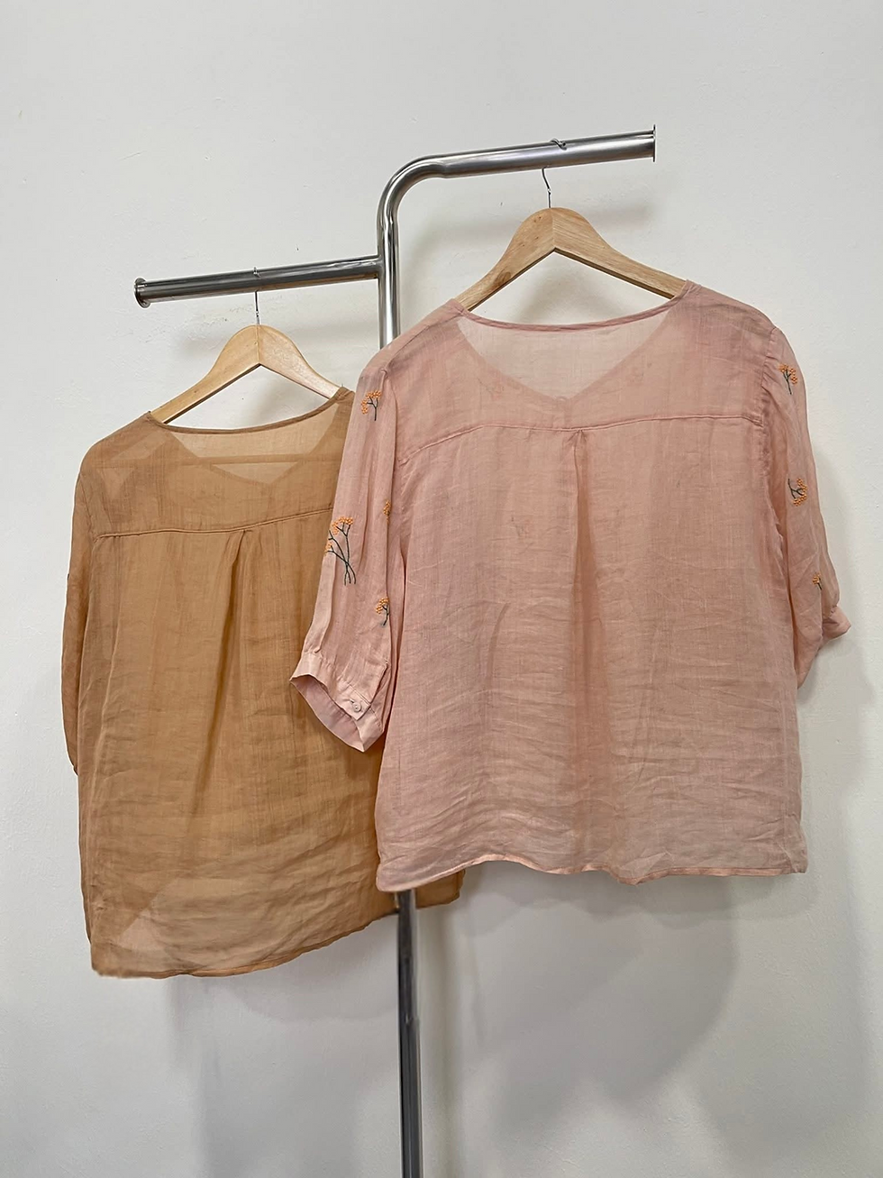 Thumbnail: BROOKE LINEN SHIRT