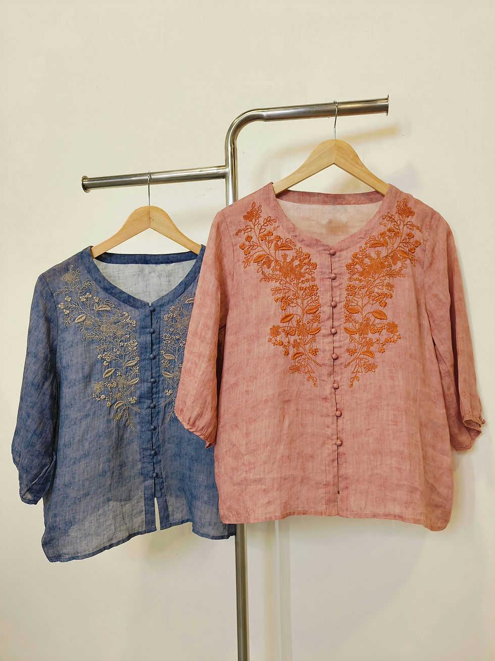 MARIGOLD LINEN TOP