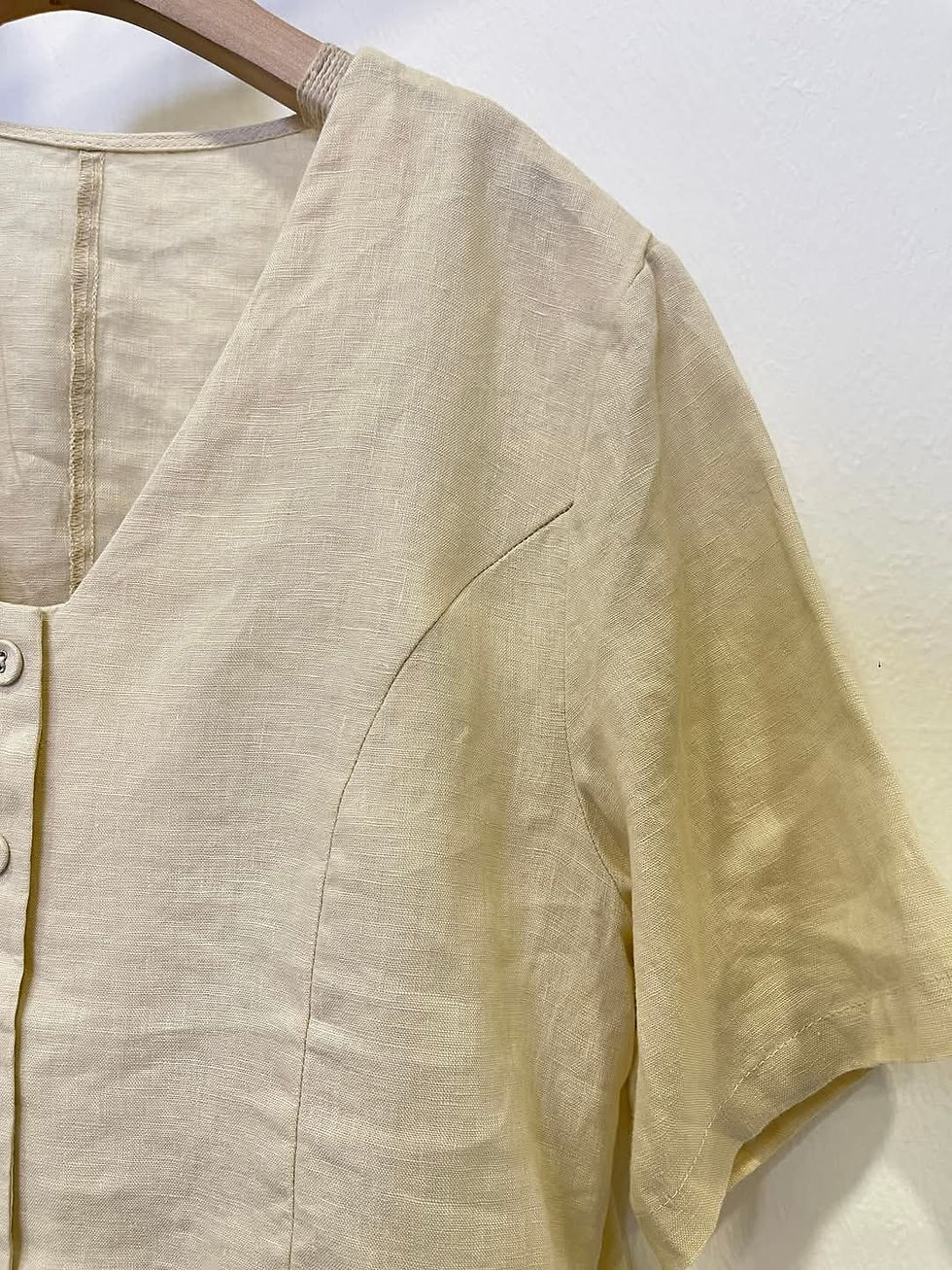 Thumbnail: PERSEIS LINEN VEST