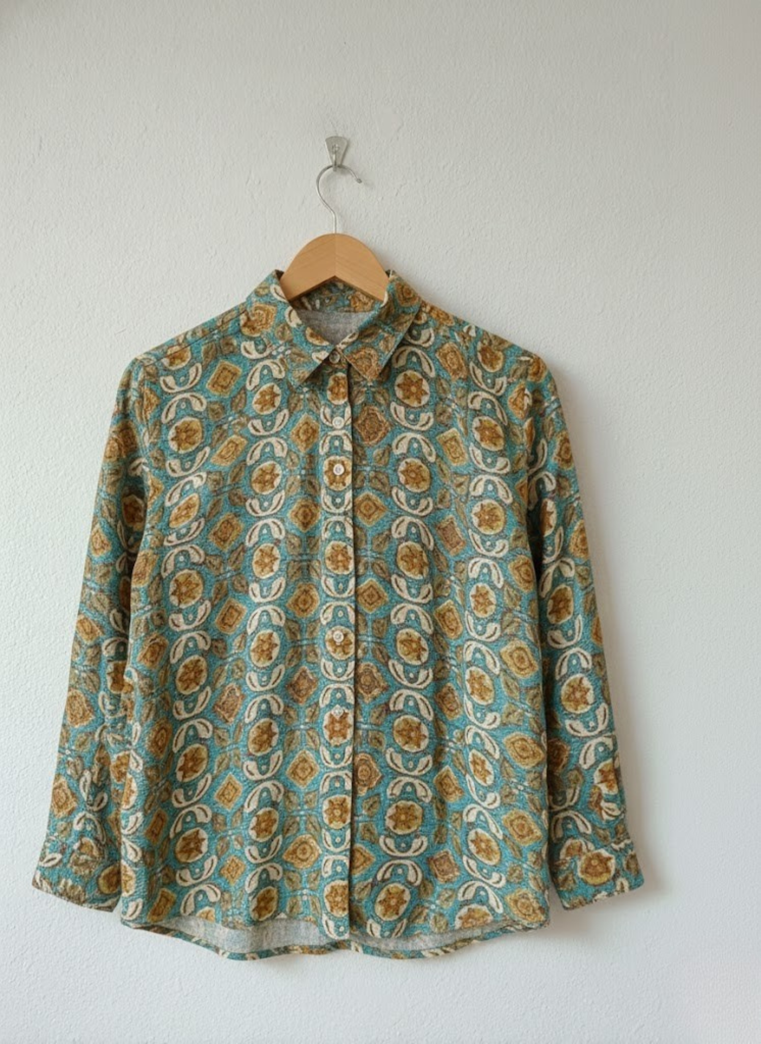 RAGA LINEN SHIRT 
