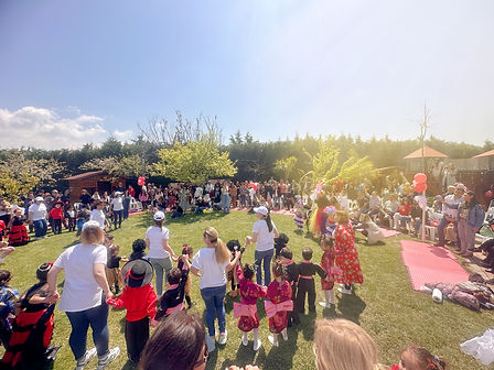 Özen Park Anaokulu Anaokulları Kavacık 23 Nisan