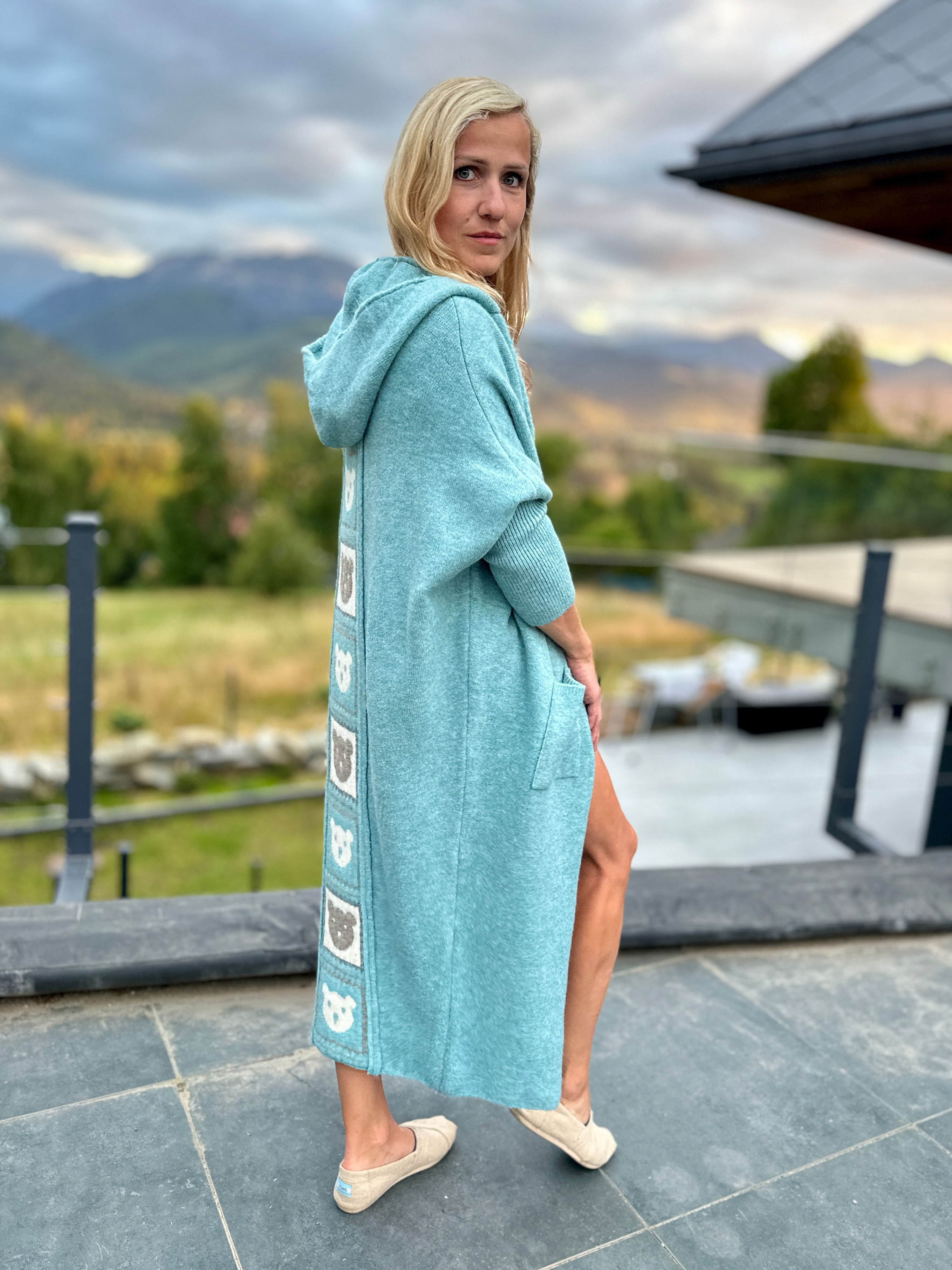 Najmodniejszy kardigan na każdą okzaje Elegancki Kardigan