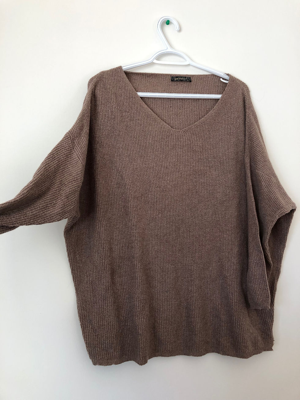 Size Large, Beige baggy sweater top