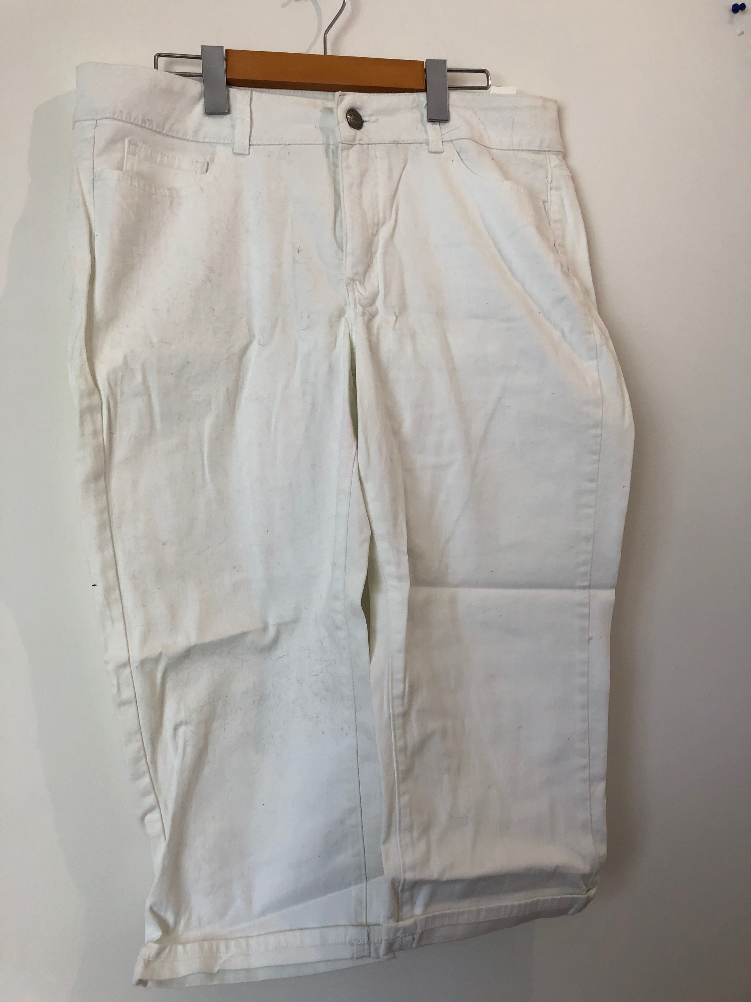 Size 14, white 3/4 jeans