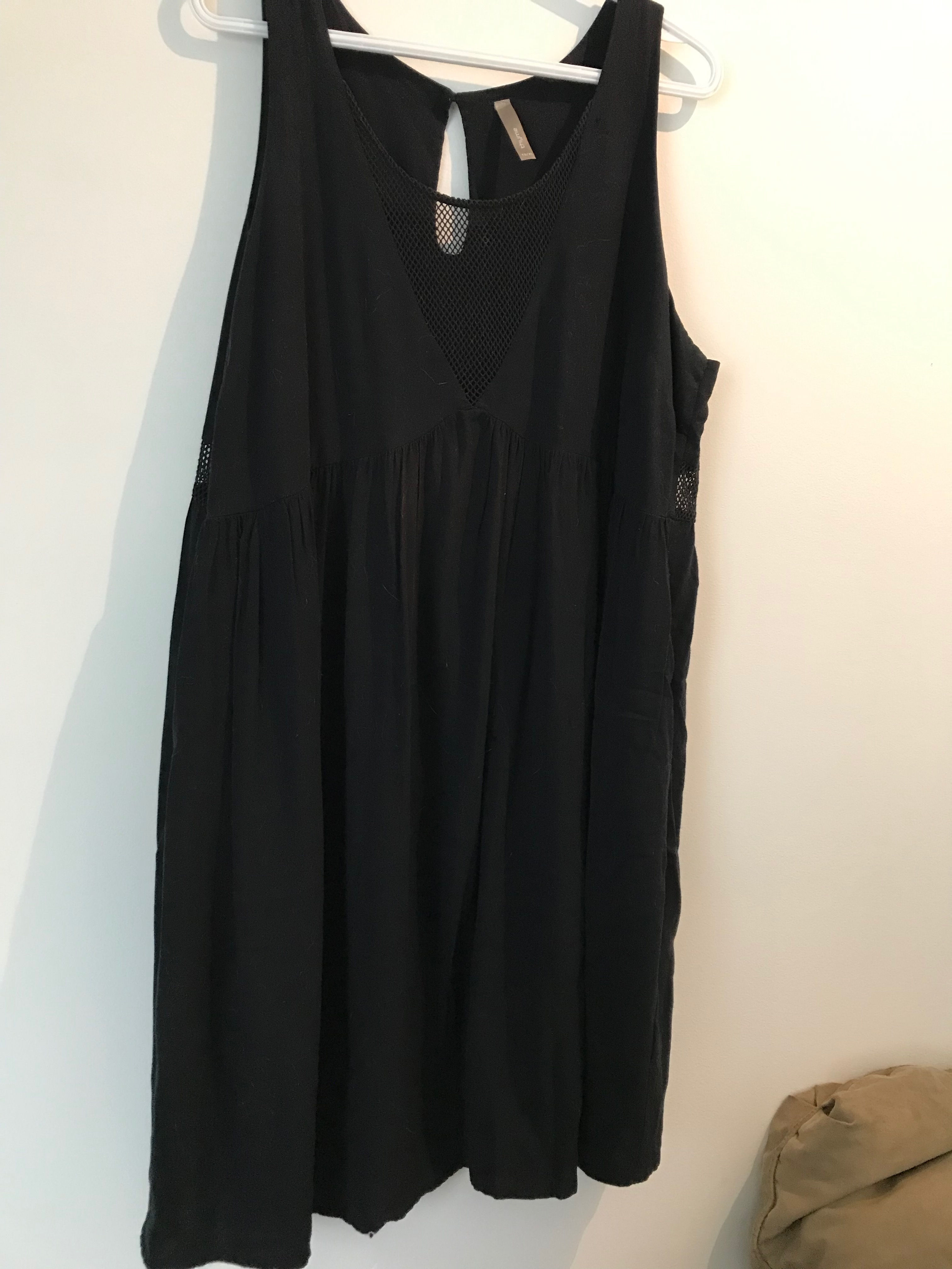 Size XL, Black dress