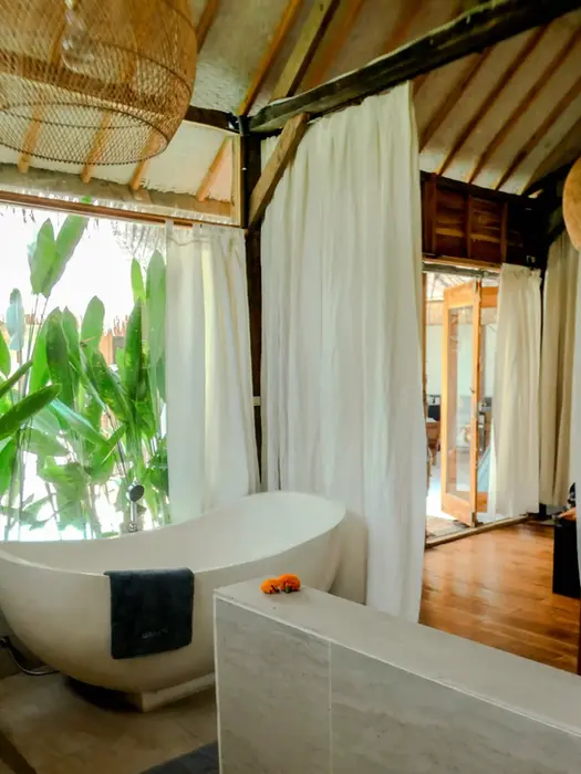 private pools villa gili air