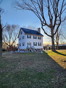 Farmhouse with Bridal Suite in Virginia Weddings