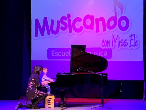 Los pequeños músicos de Miss Ele. Niños que se vuelven artistas