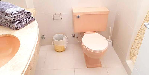 151 Rooms baño 20 4 5 Web_edited.jpg