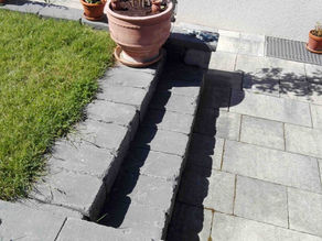 Errichten einer Treppe - Betonstein anthrazit-meliert