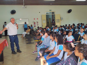 Palestra destaca uso consciente da água