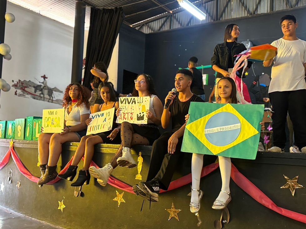 Musical "Clássicos em Cena" 🎭✨
