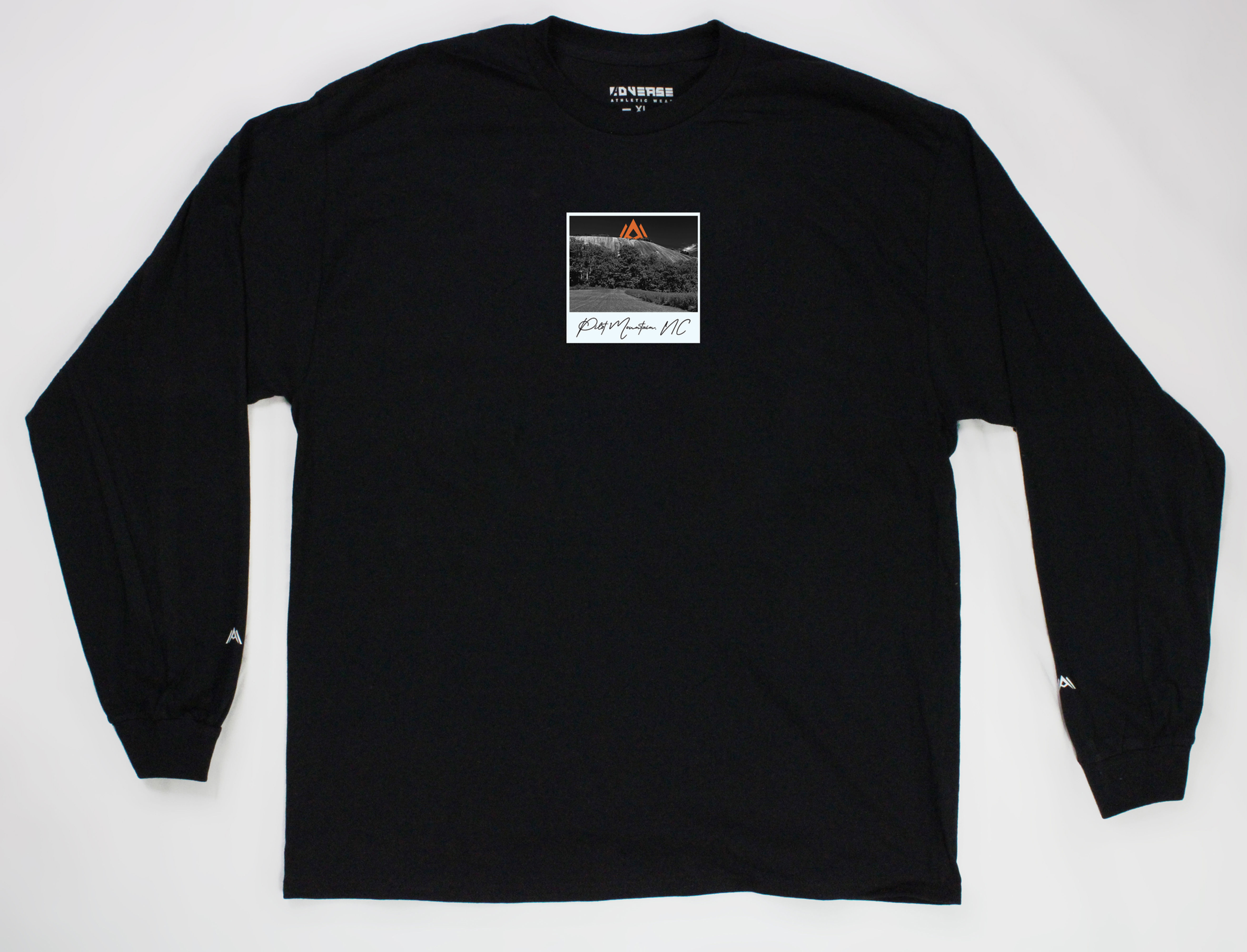 ADVERSE PILOT MOUNTAIN L/S TEE - BLACK