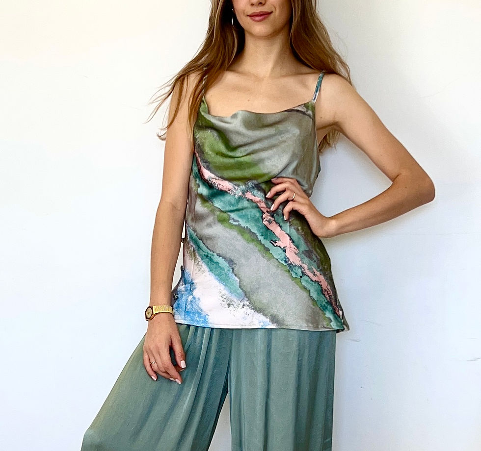 Miniatura: Musculosa Raso cuello buche 