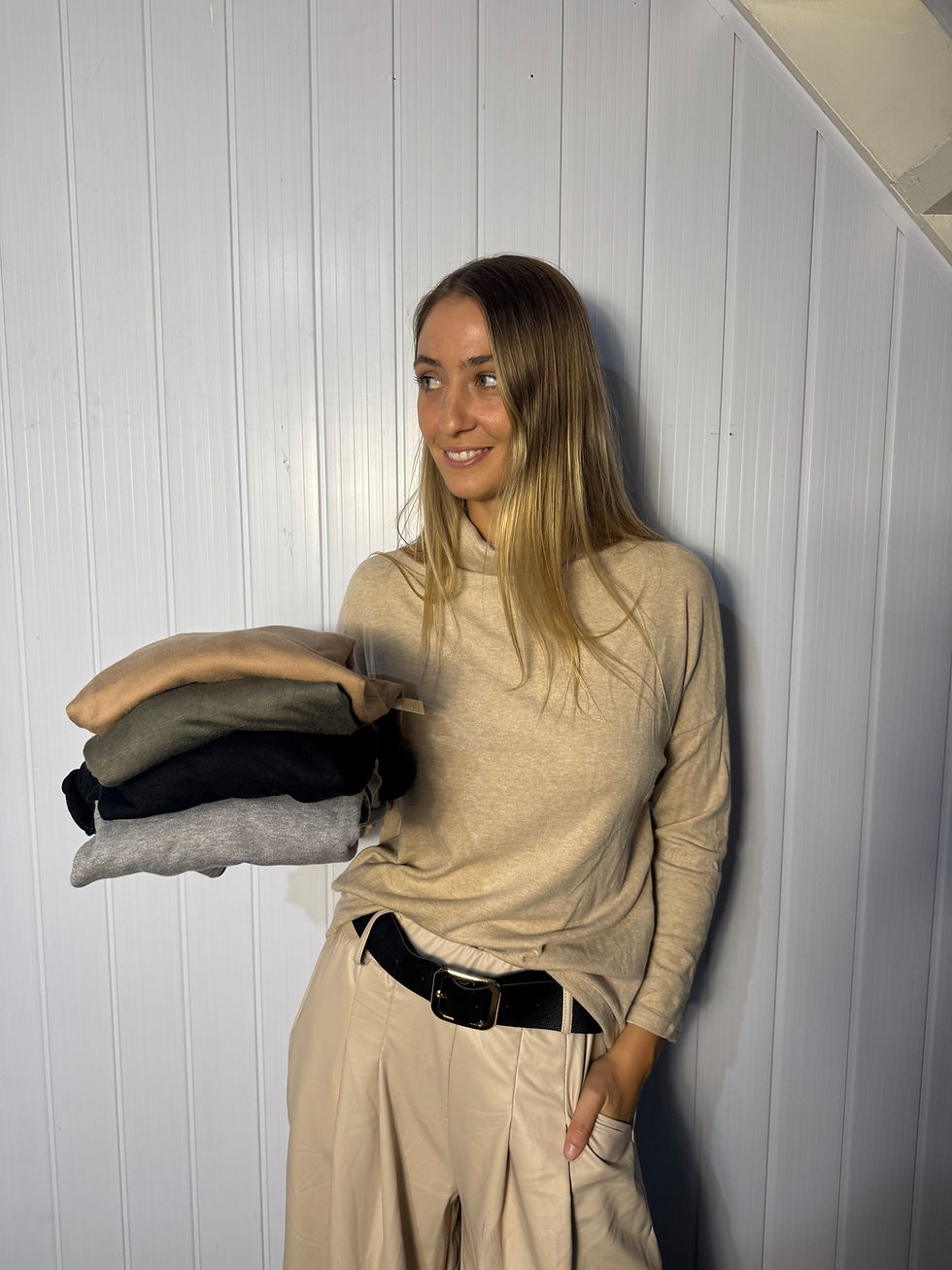 Miniatura: Buzo poler Franca