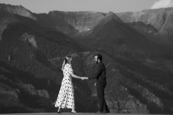 Telluride wedding photographer Telluride engagement Telluride elopement Telluride wedding Telluride engagement photographer Telluride elopement photographer Telluride wedding photographer Telluride photographer photographer in Telluride Telluride ski resort San Sophia wedding San Sophia engagement tempter house wedding Palma Caruso Photography Palma Caruso San Sophia Overlook Engagement Telluride Weddings mountains nature photography