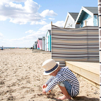 Mersea Beach Hut 213 - Cool Coastal Huts