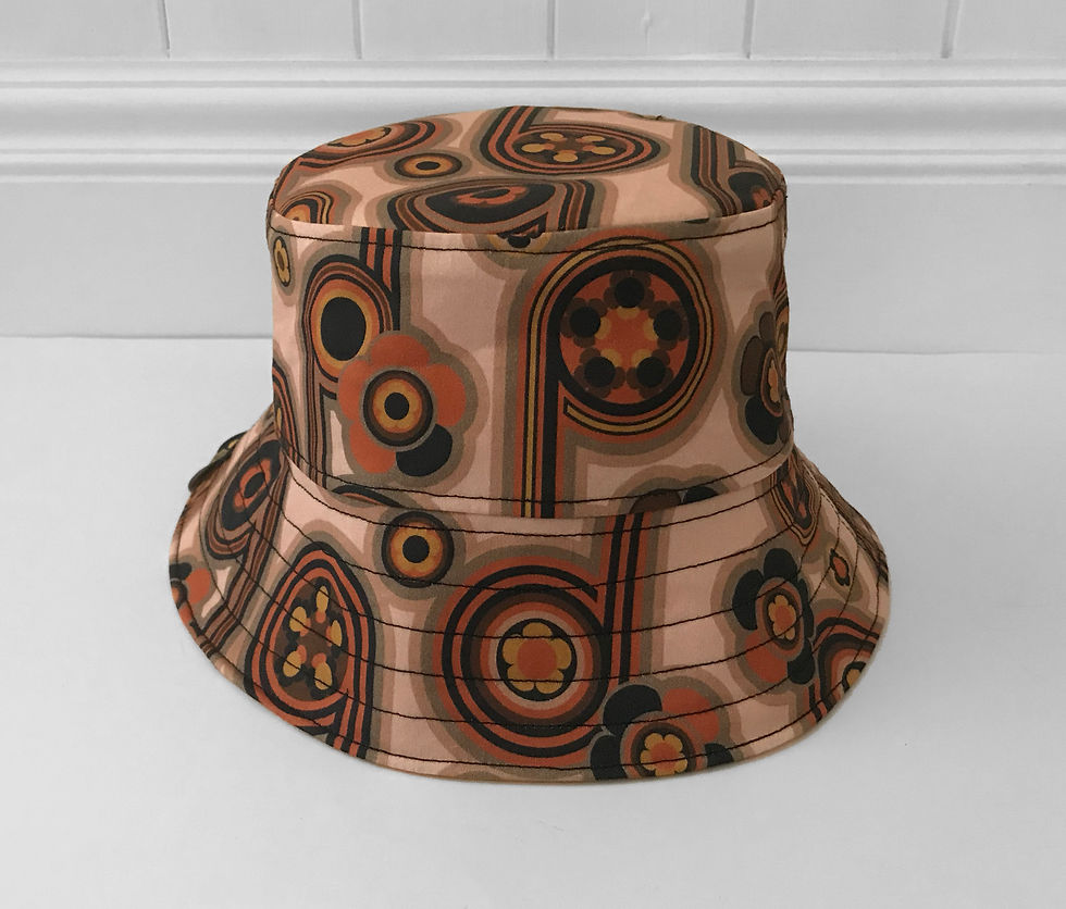 Miniatura: Cream Flowery Notes Bucket Hat