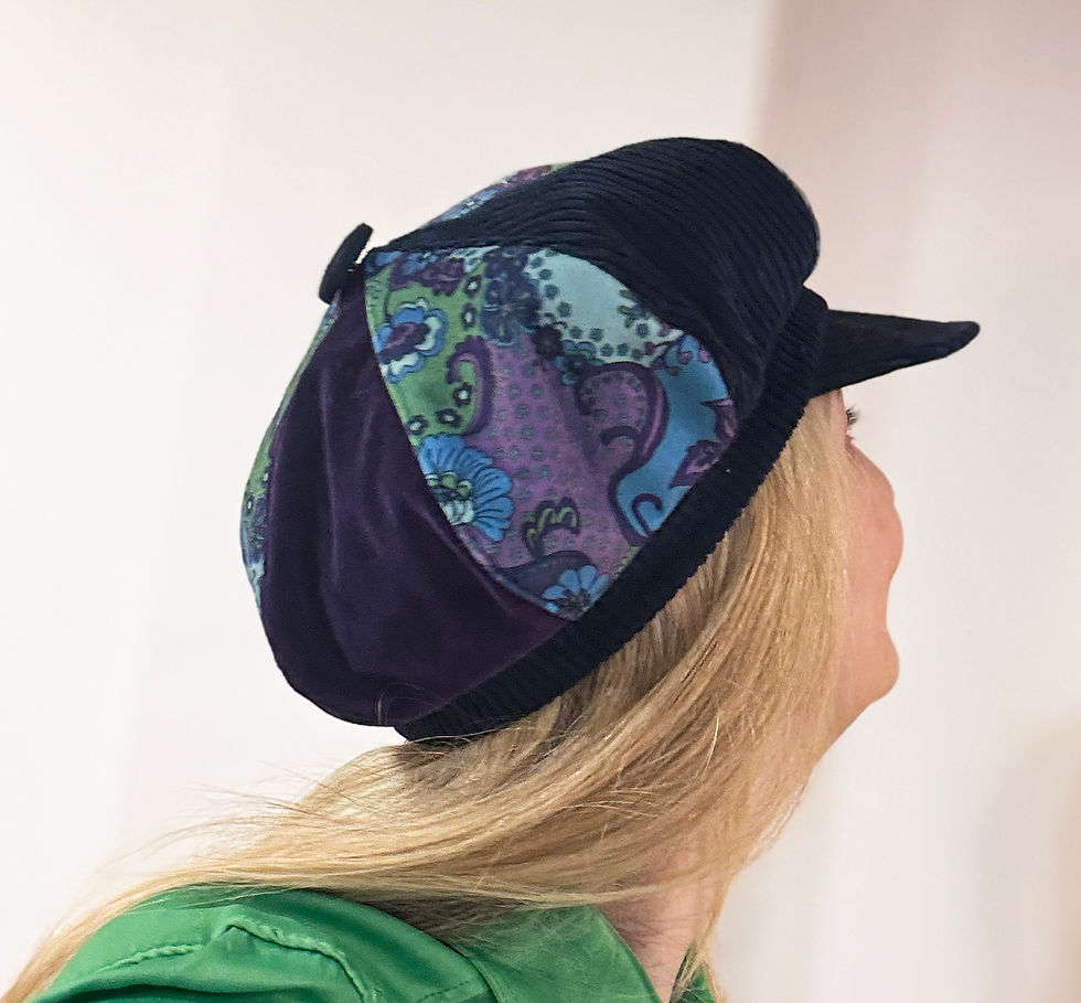 Miniaturbild: Paisley Floral Bakerboy Cap