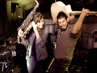 Nicole Johänntgen & Peter Finc
Saxophone meets Singer/Songwriter