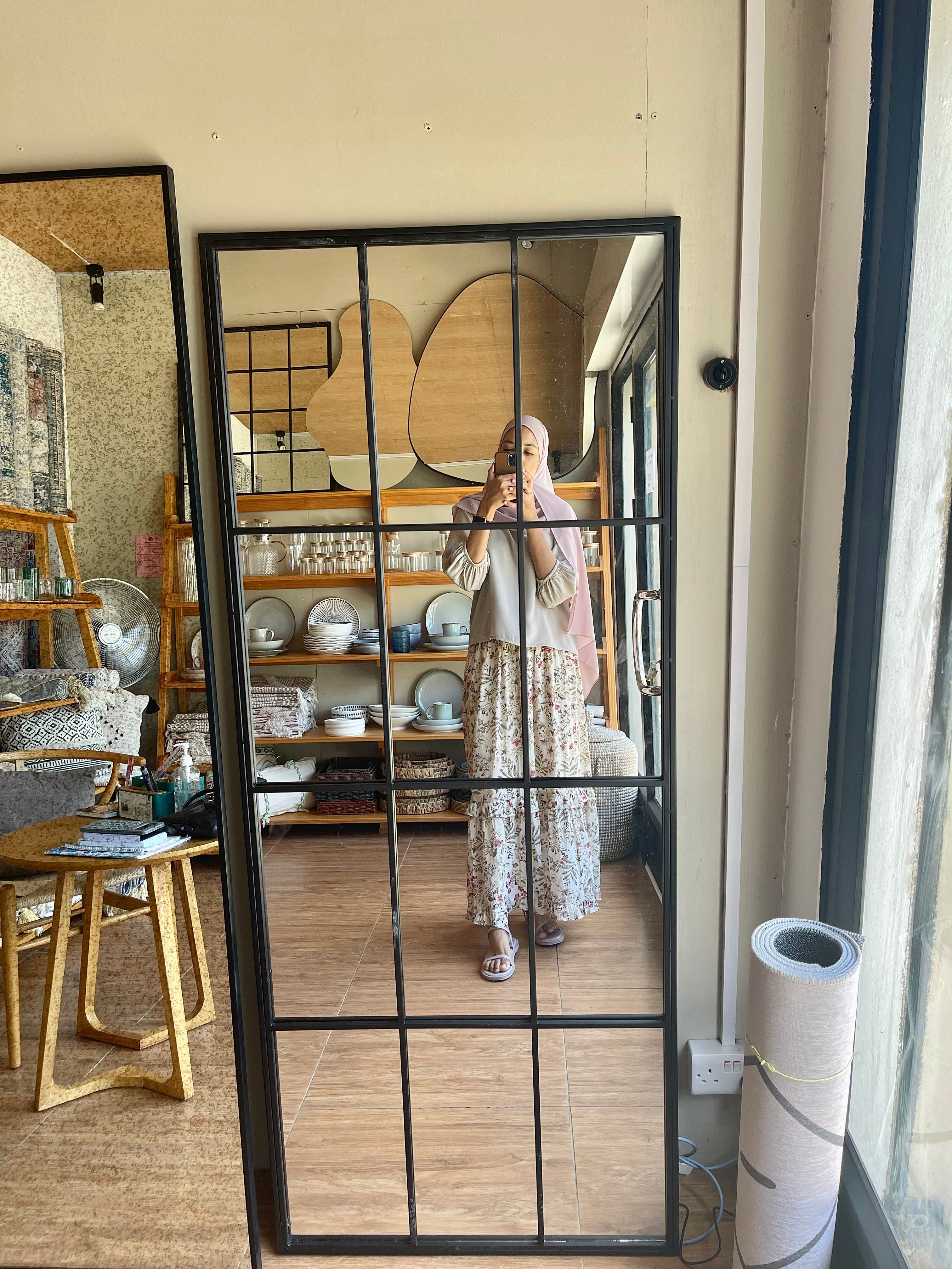 Vintage frame mirror