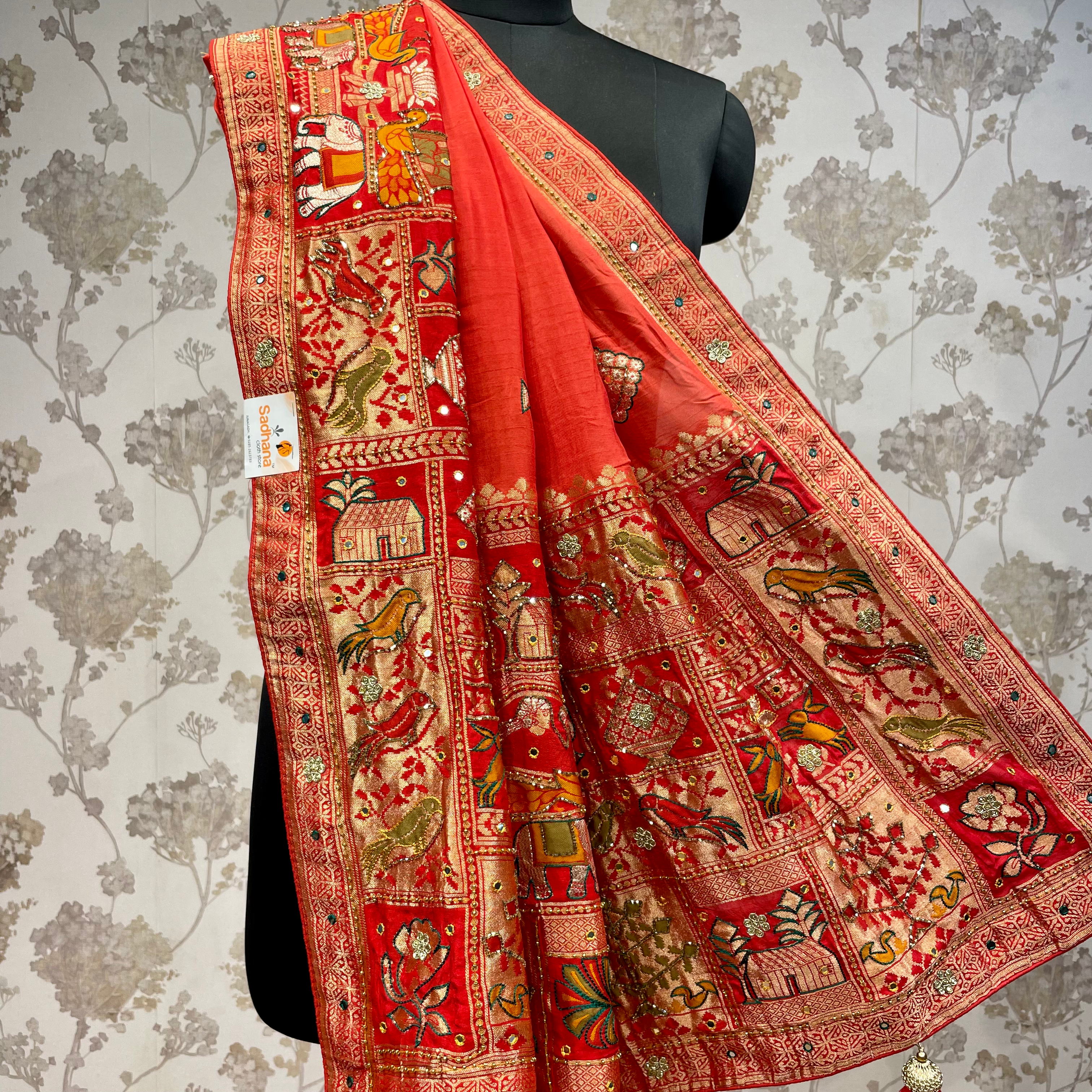 Paithani x Hand Embrodery