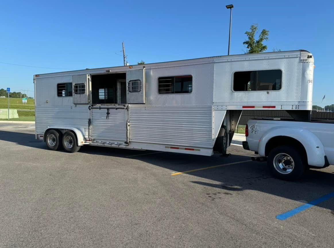 1998 Eby 4 Horse Gooseneck