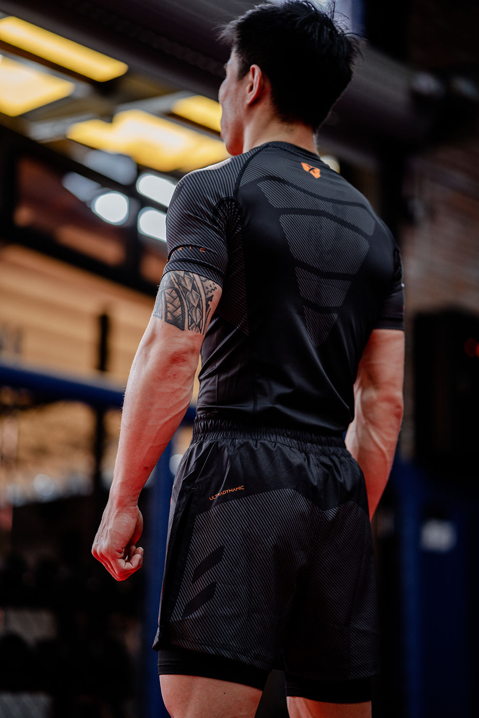 Hình thu nhỏ: QUẦN GLADIATOR CARBON FIBER GREY