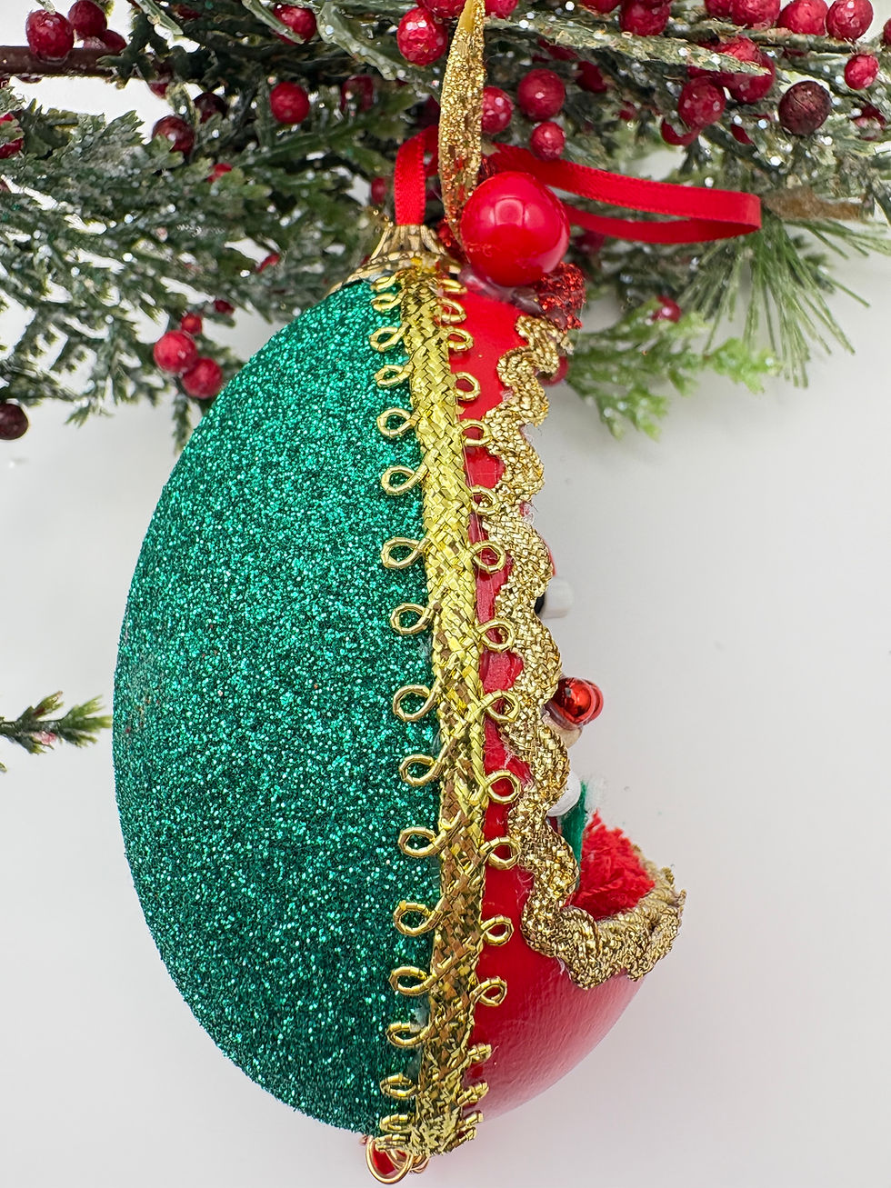 Thumbnail: Santa & Mrs Claus Goose Egg Christmas Tree Ornament