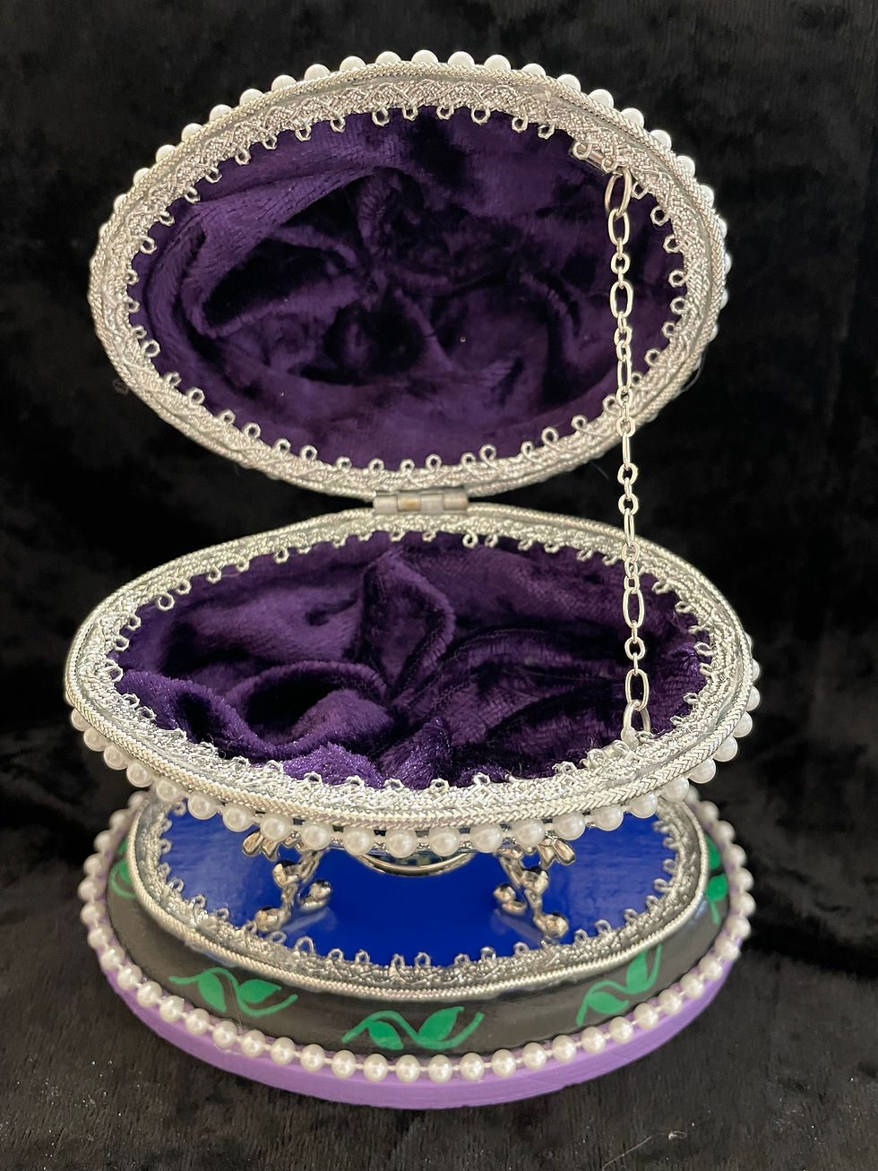 Thumbnail: Pysanky Goose Egg Keepsake open and close trinket box