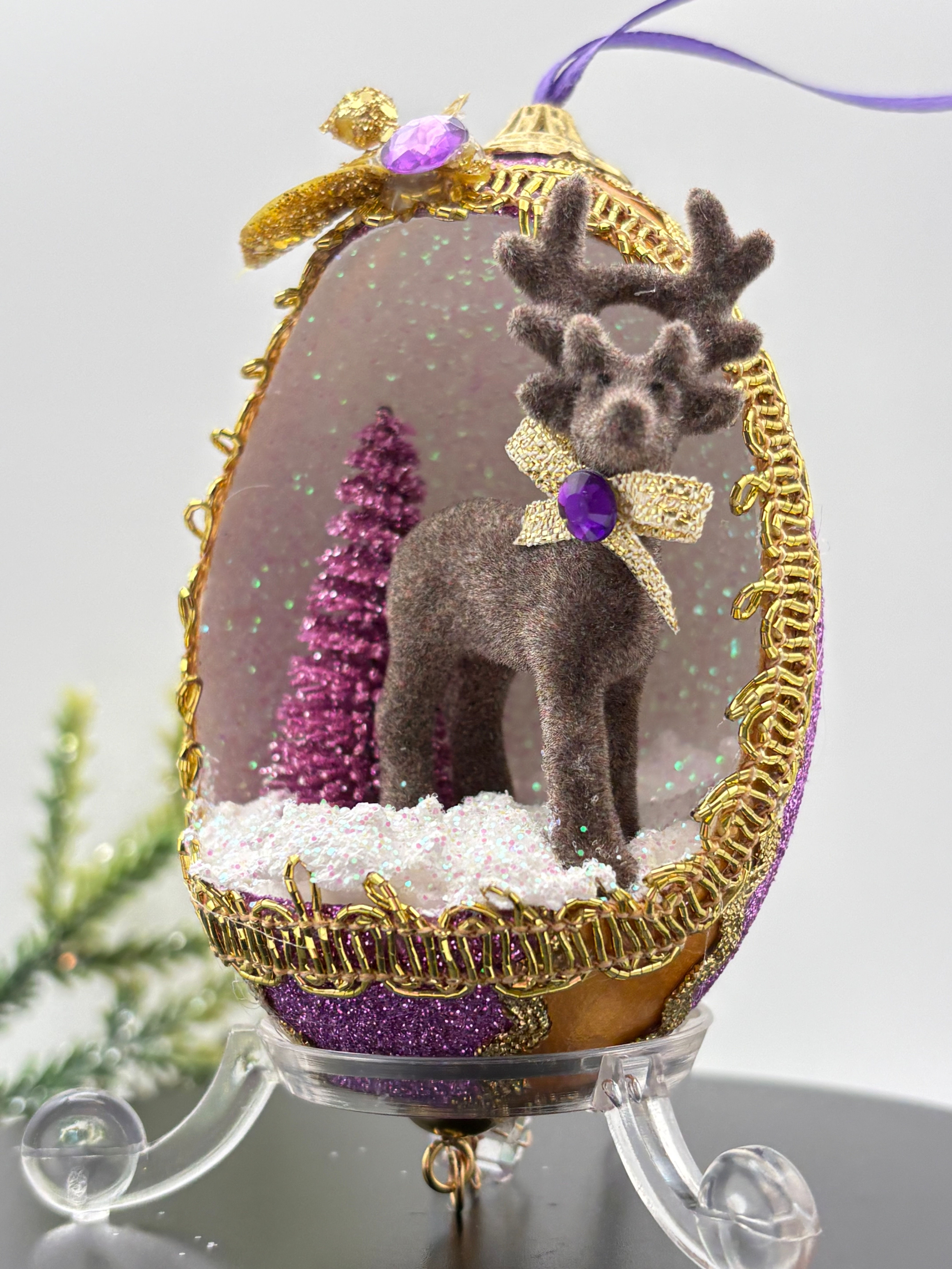 Reindeer With Tree Goose Egg Christmas Tree Ornament