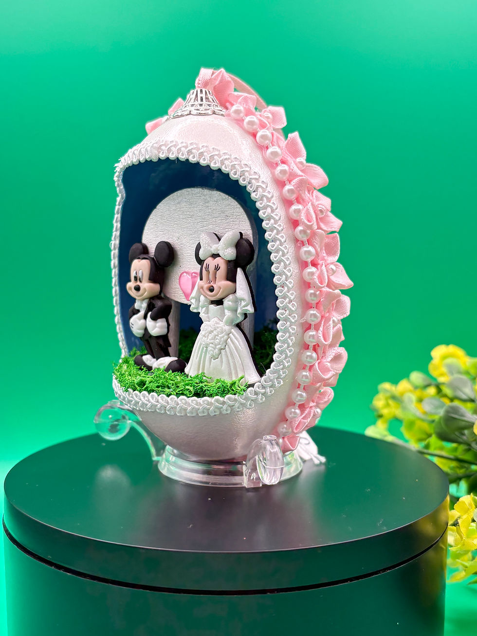 Thumbnail: Wedding Mickey and Minnie Real Goose Egg Shell hanging ornament, Personalized