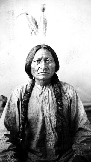 Sitting Bull image