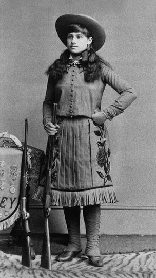 Annie Oakley Image