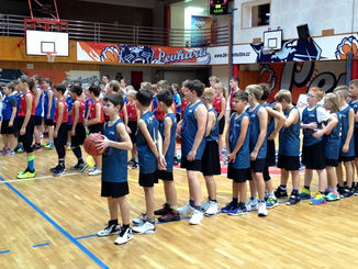 ZŠ Komenského na 1. turnaji Jr. NBA League v Chomutově