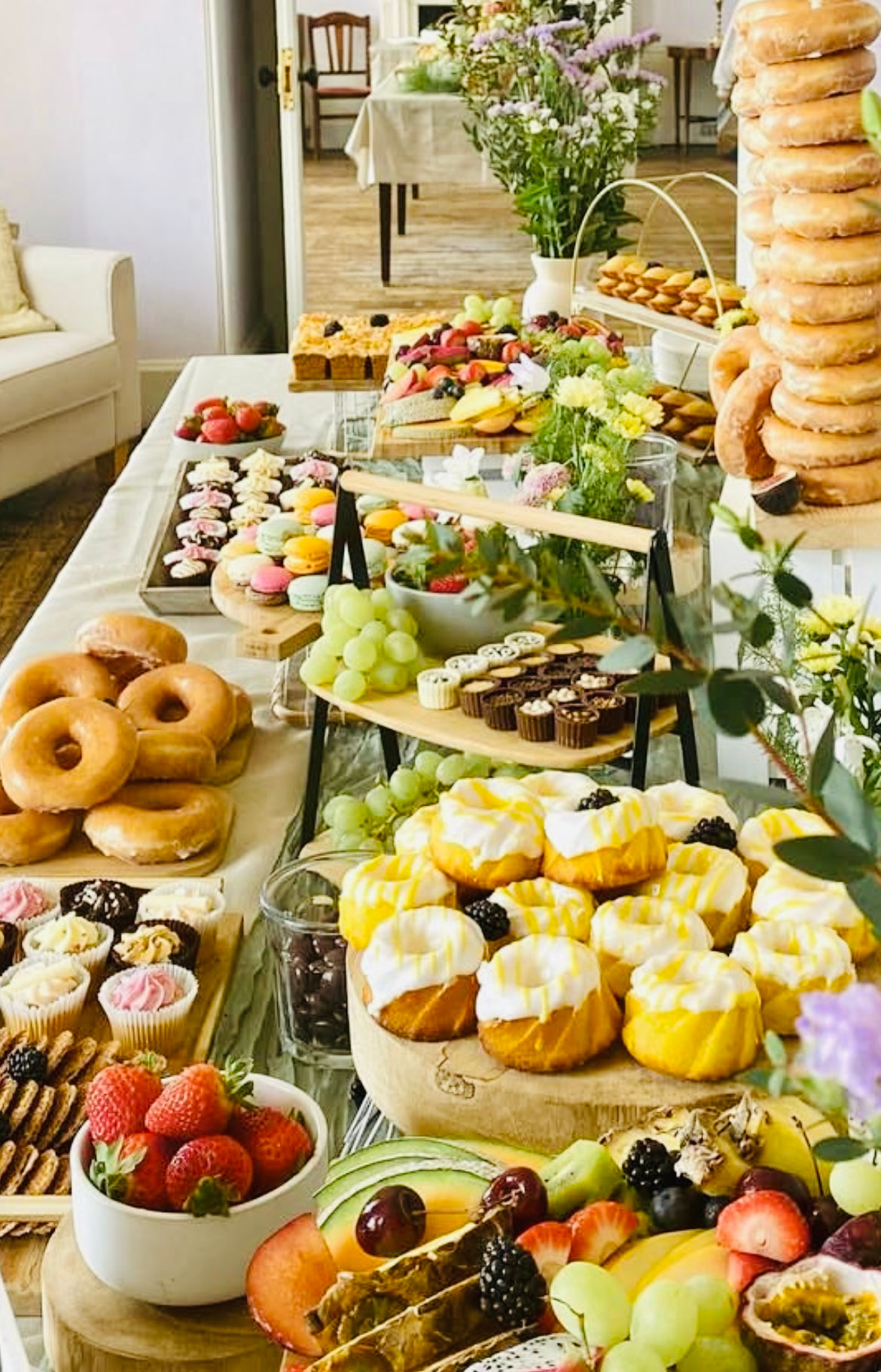 9-Ft Dessert Grazing Table (for 54+)