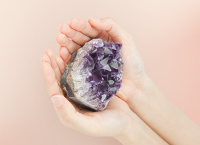 WHAT IS CRYSTAL REIKI?