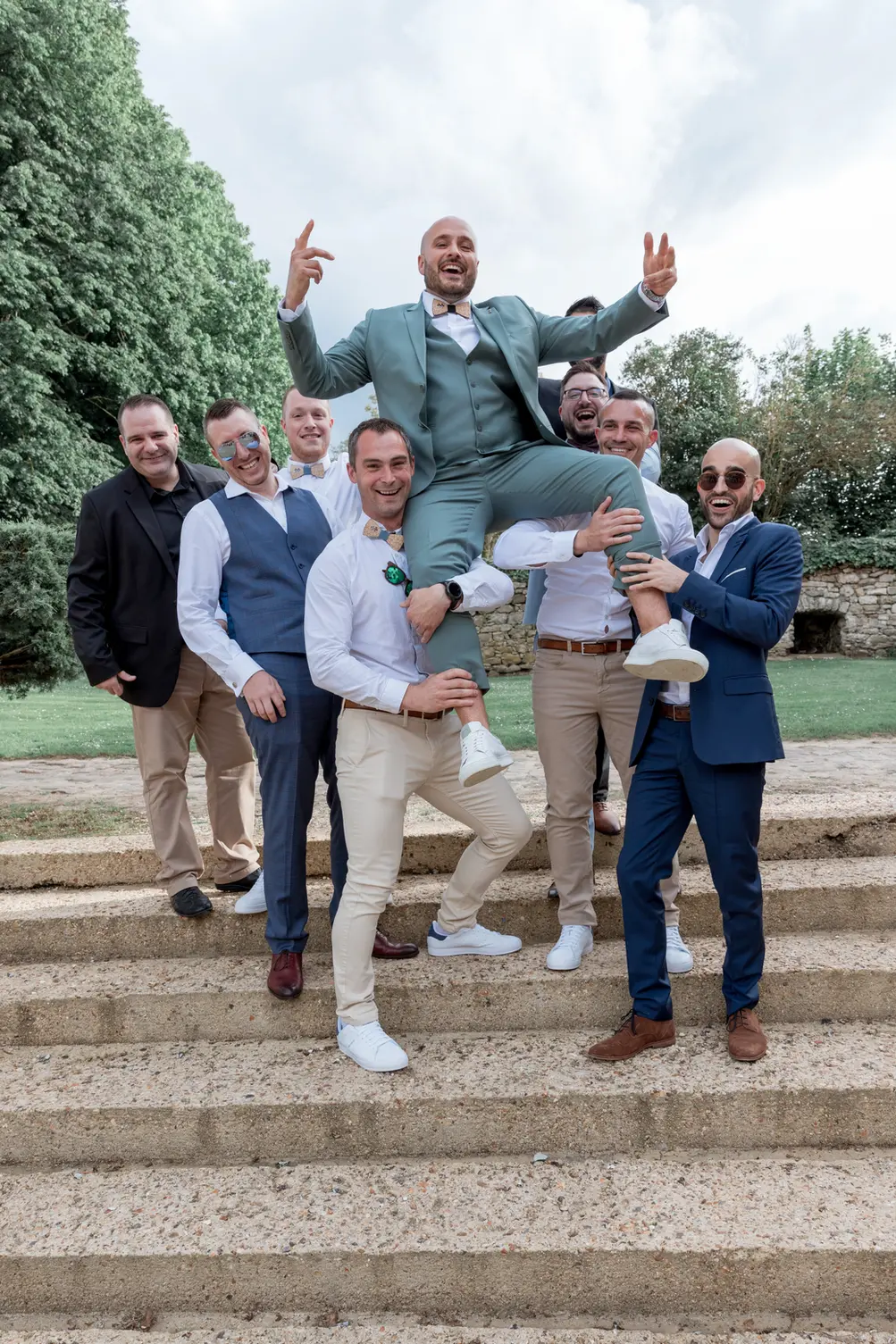 photographe de mariage à la rochelle photo groupe marié