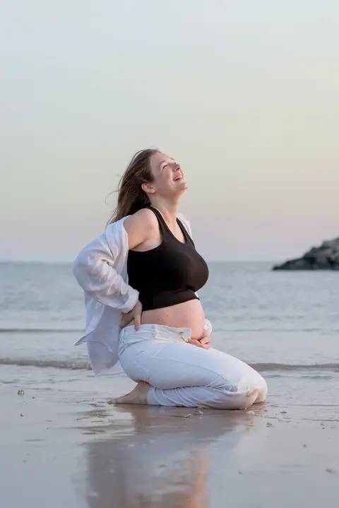 séance photo grossesse en couple la rochelle photographe chatelaillon plage