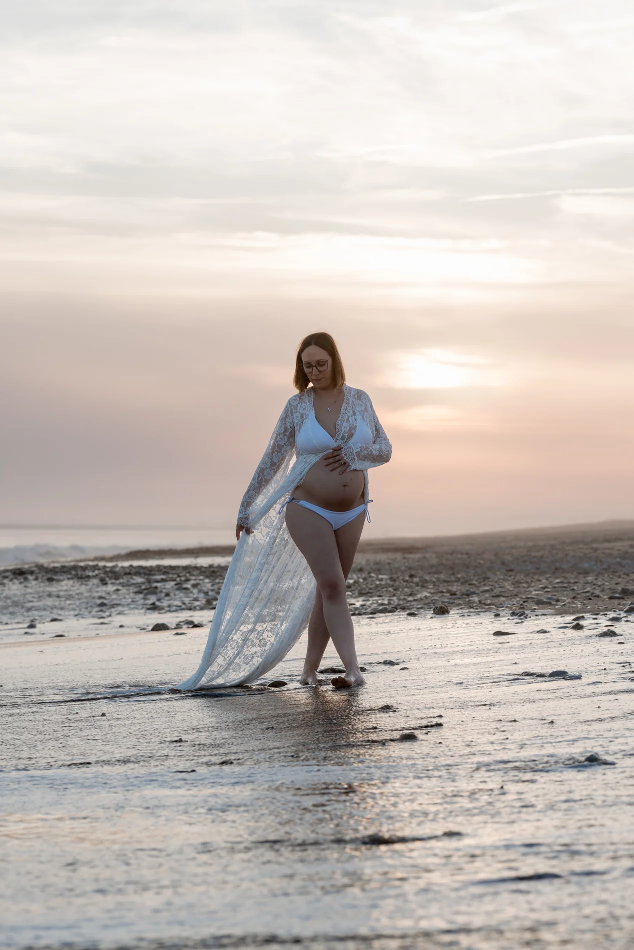 comment s'habiller pour une séance photo grossesse à la rochelle plage extérieur photographe ile de ré