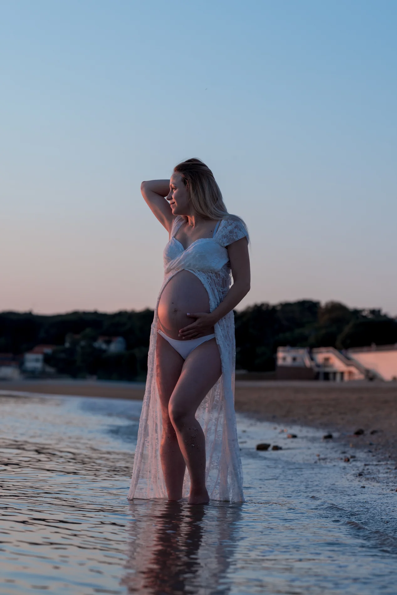 comment s'habiller pour une séance photo grossesse à la rochelle plage extérieur photographe ile de ré