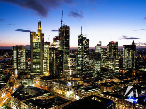 Frankfurt Four und Innenstadt bei Nacht